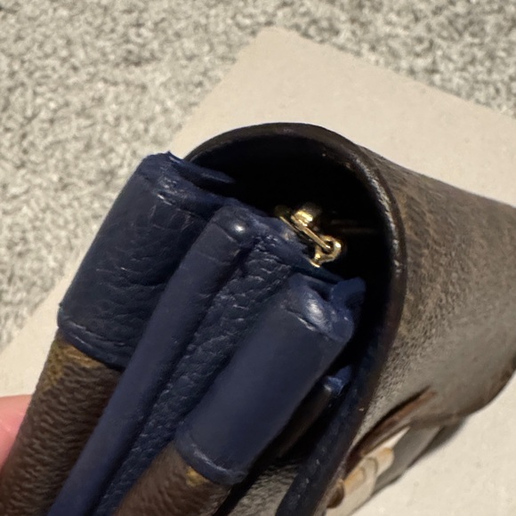 Louis Vuitton Portefeuille Monogram Elysee Wallet with Navy - Picture 9 of 11